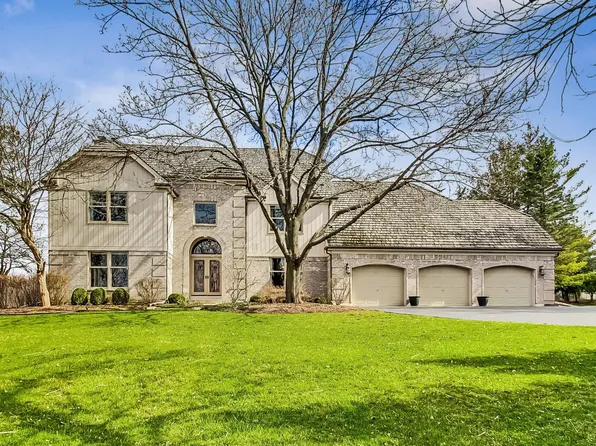 5620 Oakwood Rd, Long Grove, IL 60047