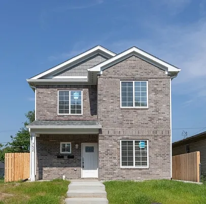 228 N Randolph St — Photo 5