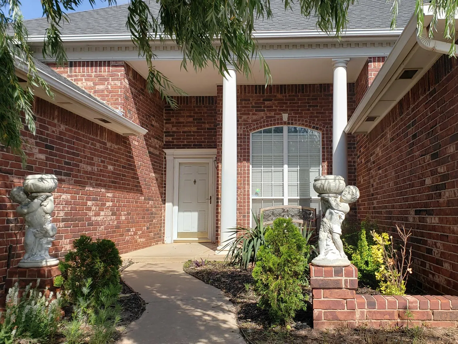 19408 Stubblefield Ln — Photo 1