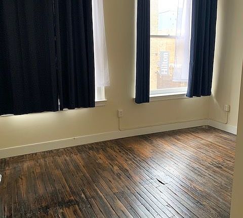 4th image of 525 E Grace St Unit 206