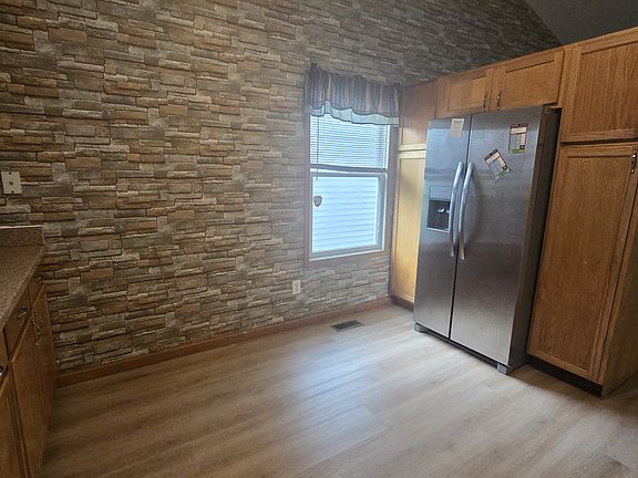 4th image of 3788 Willowtree Ln