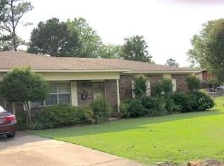 1203 Brewer Ln, Lavaca, AR 72941