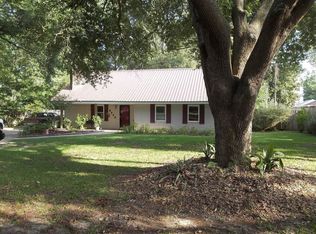 2334 Zelmere St, Zachary, LA 70791