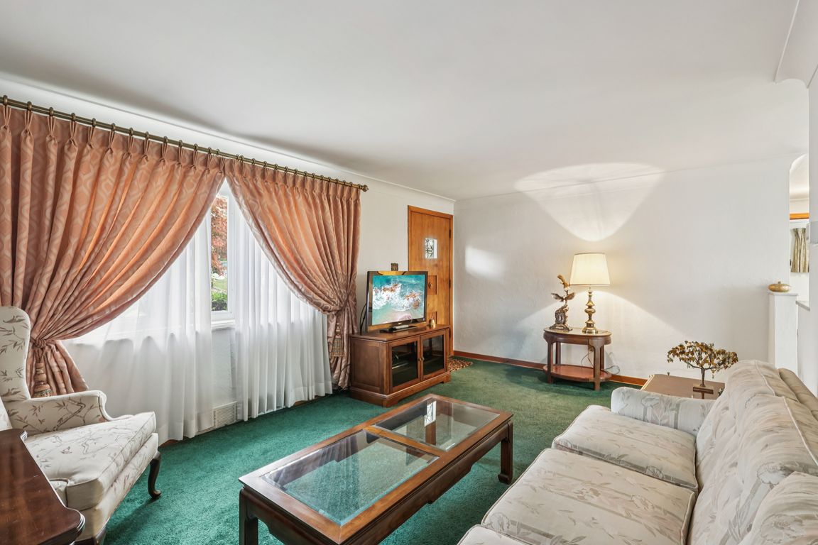 next background image