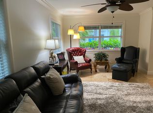 901 NE 3rd Ave, Boca Raton, FL 33432