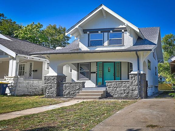 3rd image of 4024 Agnes Ave
