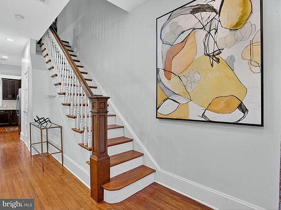 3rd image of 147 Rhode Island Ave NW