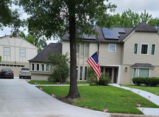 4207 Bradshire Ct, Seabrook, TX 77586