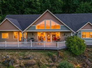 733 Queens Ave, Creswell, OR 97426