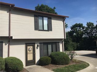 213 Union St APT 10, Bedford, OH 44146