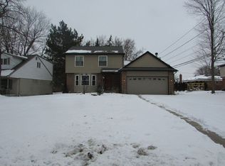 18570 Framingham Dr, Southfield, MI 48076