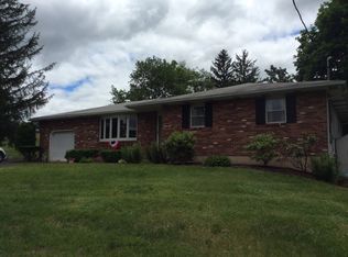 9120 Steinsville Rd, Kempton, PA 19529