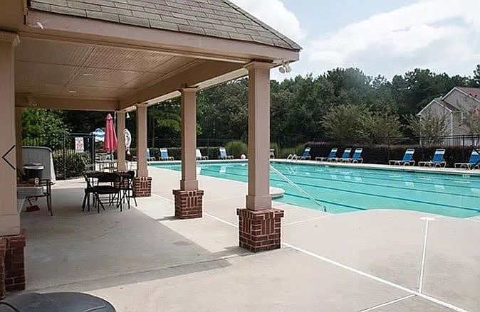2nd image of 501 Ironstone Dr
