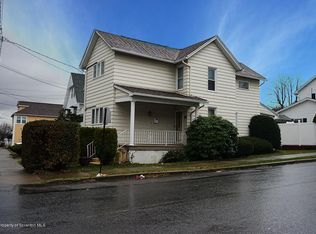 133 N Hyde Park Ave, Scranton, PA 18504