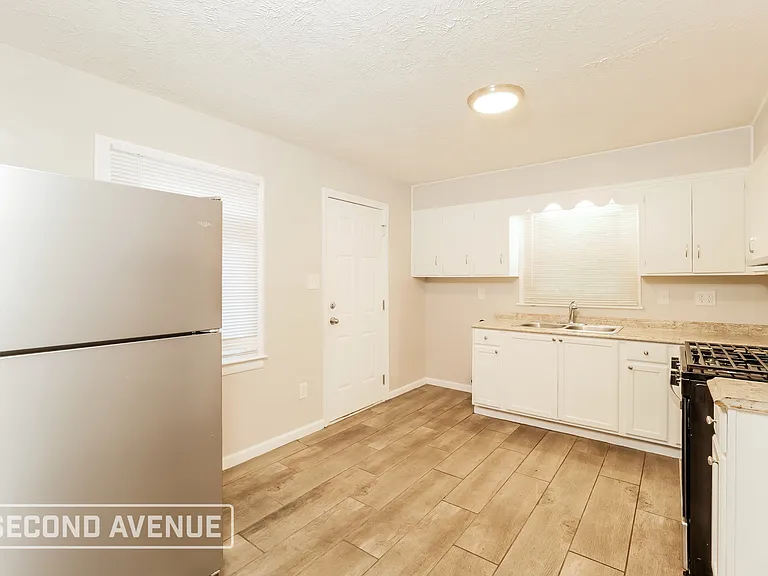 7240 Agnes Ave — Photo 7