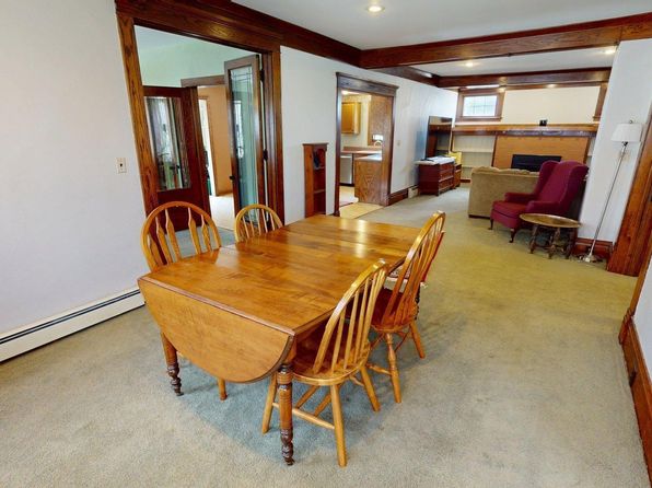 712 6th St, Brookings, SD 57006