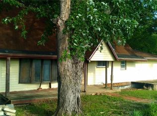 10744 Perry View Dr, Ozawkie, KS 66070