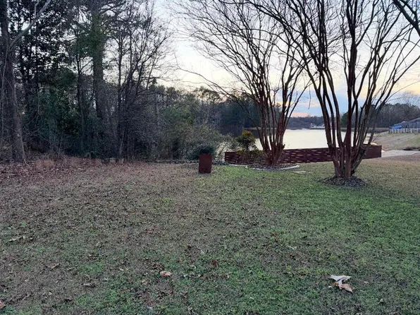 1701 Waterford Ln #19, Tuscaloosa, AL 35405