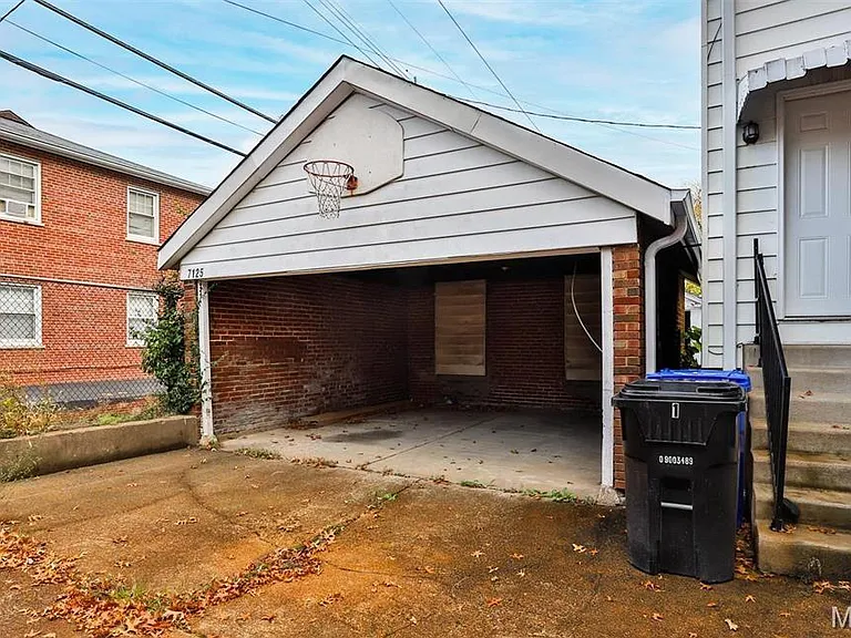 7125 Dartmouth Ave — Photo 28