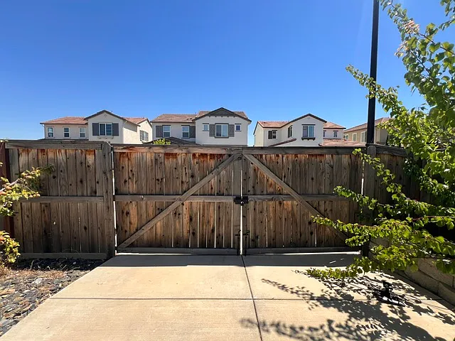 9001 Solar Point Dr #1 — Photo 7