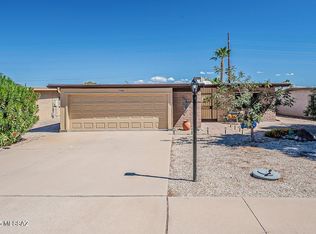 1384 N Rio Santa Cruz, Green Valley, AZ 85614