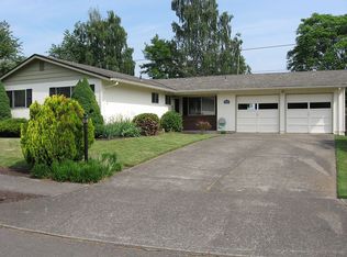 13555 SW 21st St, Beaverton, OR