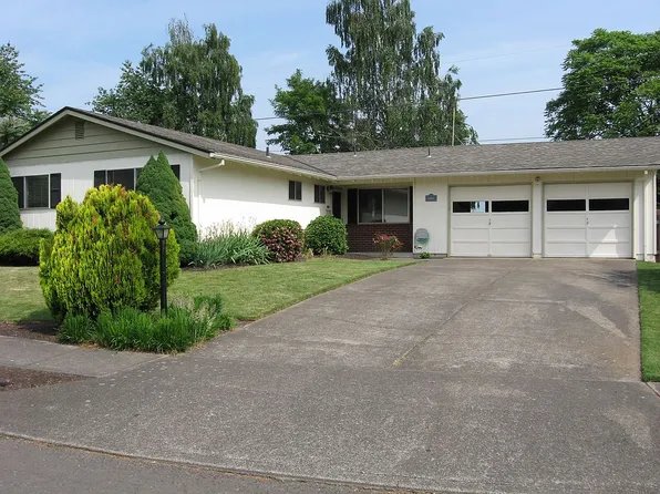 13555 SW 21st St, Beaverton, OR 97008