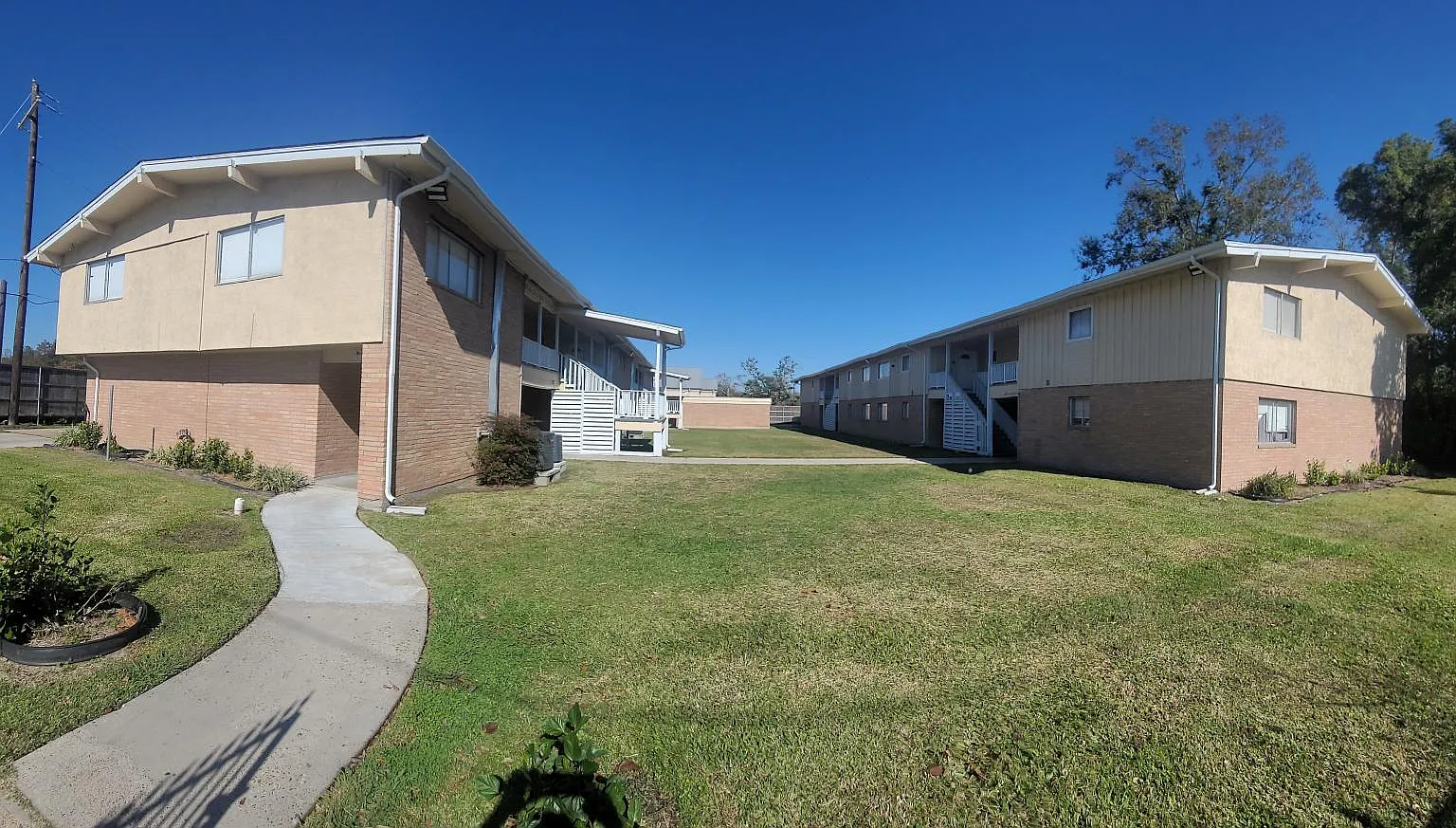 1604 W Cherry Ave — Photo 1