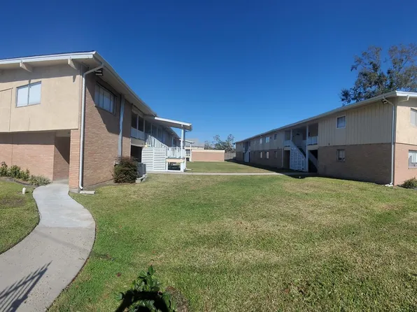 1604 W Cherry Ave, Orange, TX