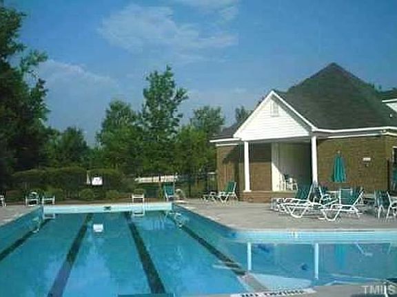 community pool included