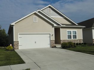 714 Hampshire Ct, Amherst, OH 44001