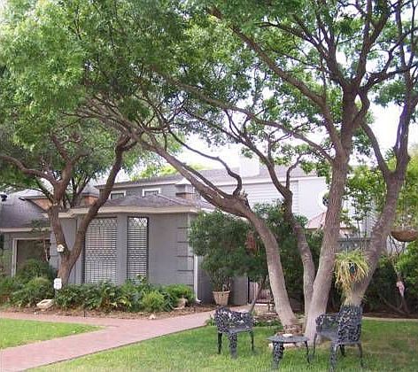 1st image of 2334 Lindenwood Dr