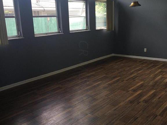 4th image of 862 Miriam Dr W