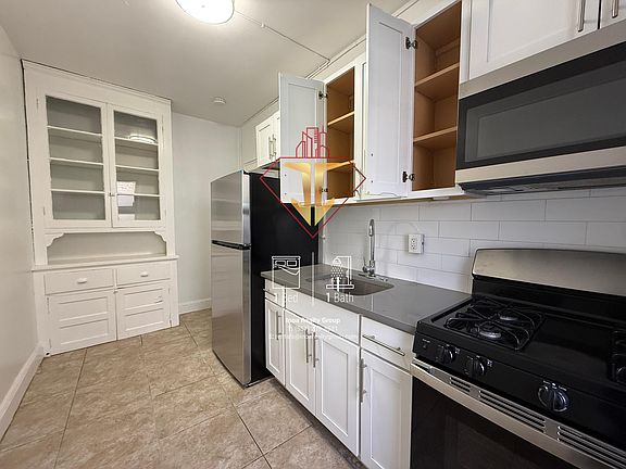 2nd image of 37-40 Kelly Pkwy #1D