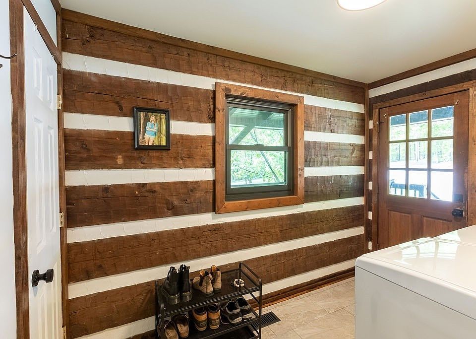 34th image of this home