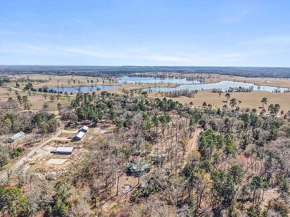 4th image of 1745 Raintree Lakes Cir