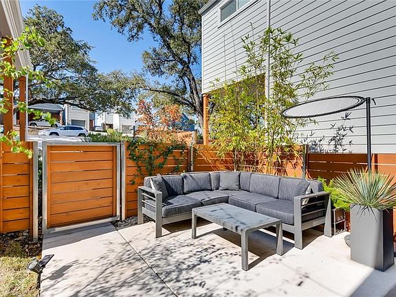 5th image of 3111 Aldwyche Dr