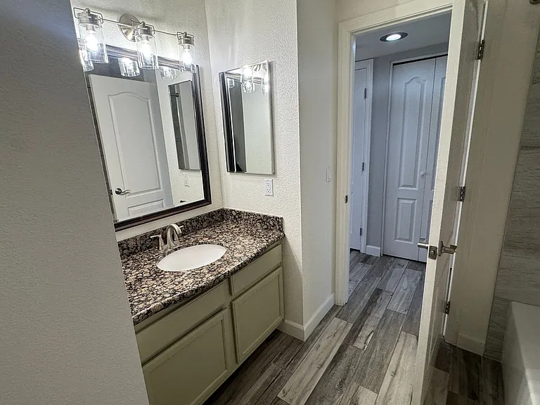 7200 Pirates Cove Rd #1014 — Photo 9