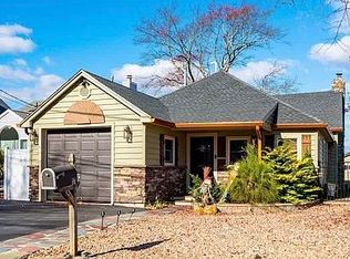 17 Metedeconk Rd, Brick, NJ 08723