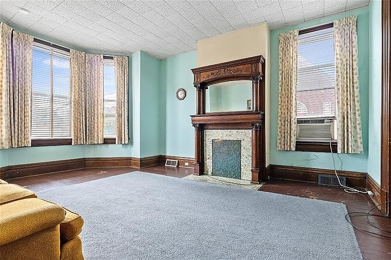 c. 1900 Brick Single Family House For Sale in McKees Rocks, PA. 72K