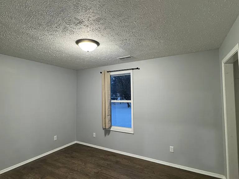 28225 Morgan St #A — Photo 5