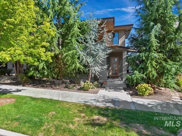 2768 S Trailwood Way, Boise, ID 83716