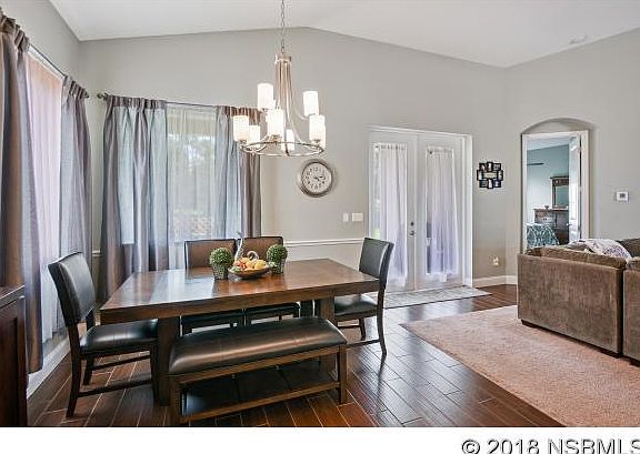 5th image of 3426 Leonardo Ln