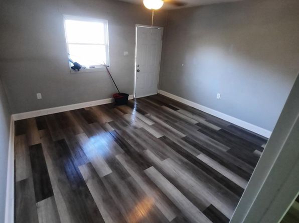 711 Glenn Ave APT 15