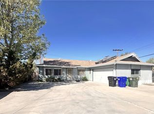 19863 Drasin Dr, Santa Clarita, CA 91351