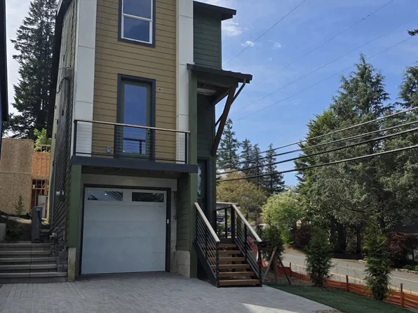 11103 SW 43rd Ave, Portland, OR 97219