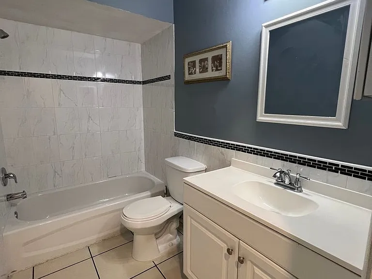 432 SW Curry St — Photo 12