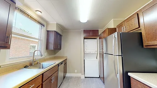 2941 Monroe St #2 — Photo 5