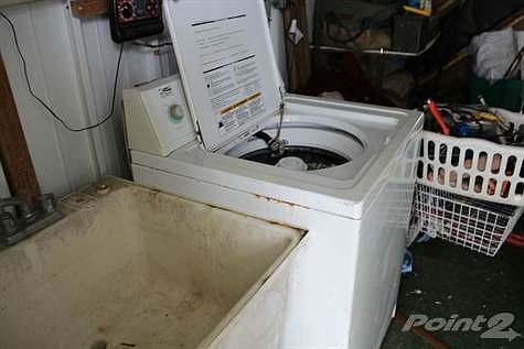 LAUNDRY/SHED
