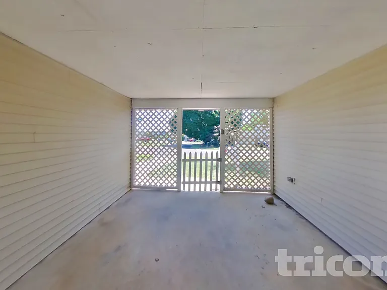 21 Barberry Ln — Photo 15